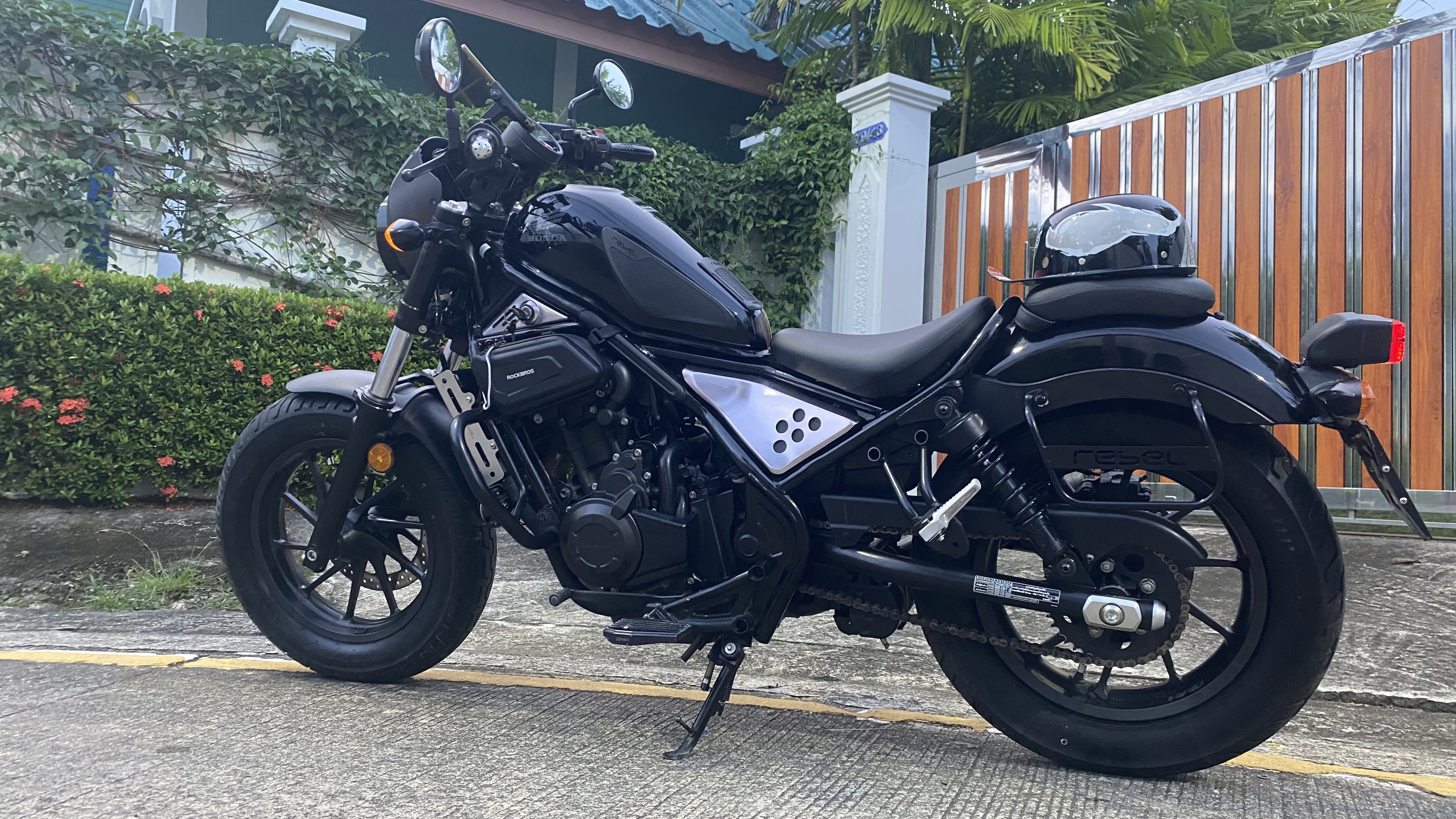 Honda Rebel 500