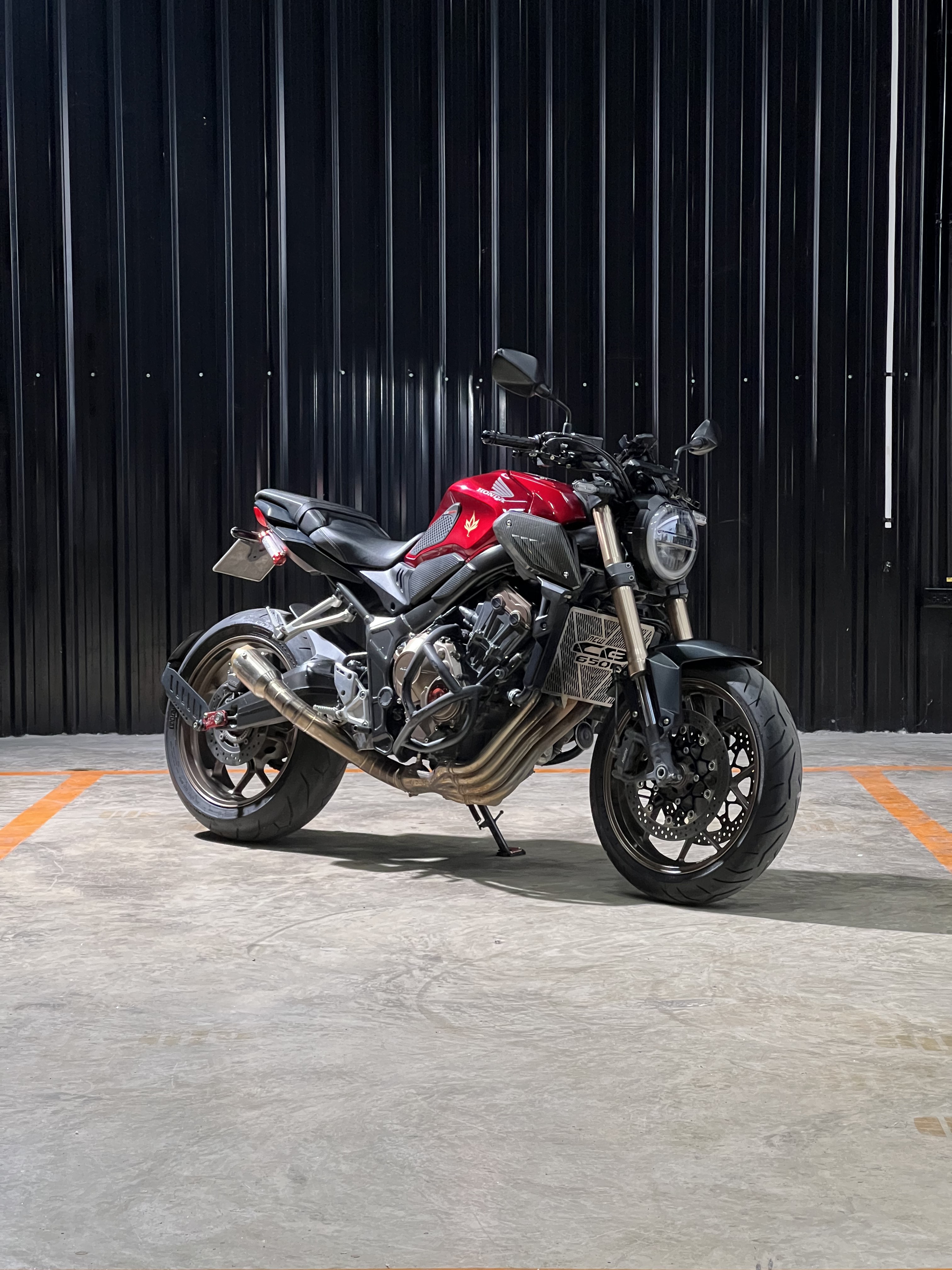 Honda CB650R
